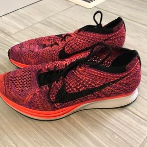 NIKE Flyknit Racer “Açaí Berry”